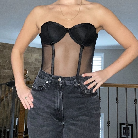 Gorgeous black vintage corset - Picture 2 of 3